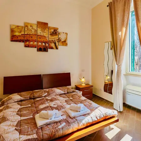 Miclad Colosseum Guest House-3