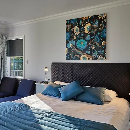 Bendamere House Bed & Breakfast-2