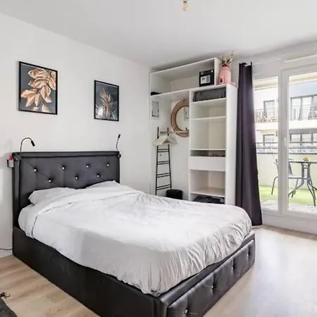 Résidence Abraham-Guest Room 1 LaDéfense U-Arena #Terasse #Fibre #View-3