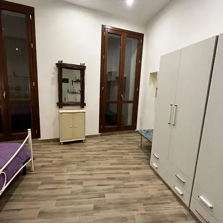 Immacolatella Guest House-2