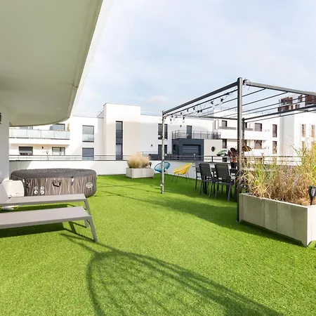 Residence Abraham-Bed&Breakfast Guest Room 2 Ladefense U-Arena #Parking #Terasse #Fibre #View-3