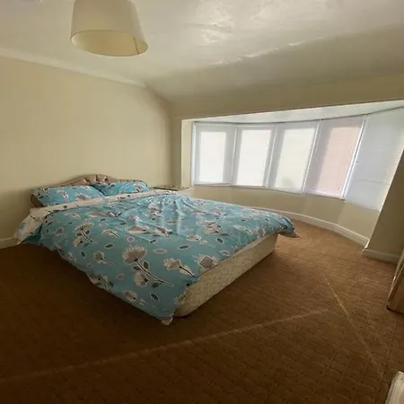 Birchfield Place-3