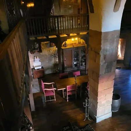 Burg Hermannstein - Rittersaal-2