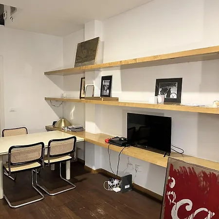 Your Studio @Porta Santo Stefano-2