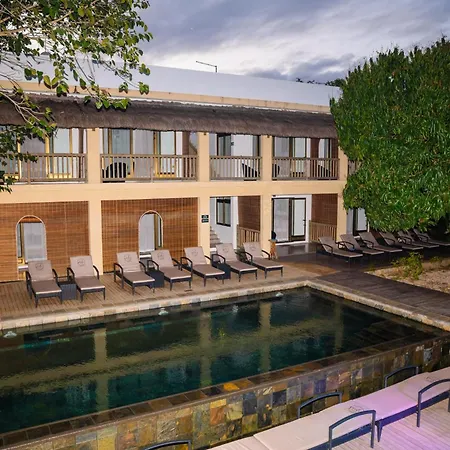The Garden Lodge Pereybere - Piscine & Jardin-2