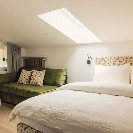 Pomella'S Guesthouse-2
