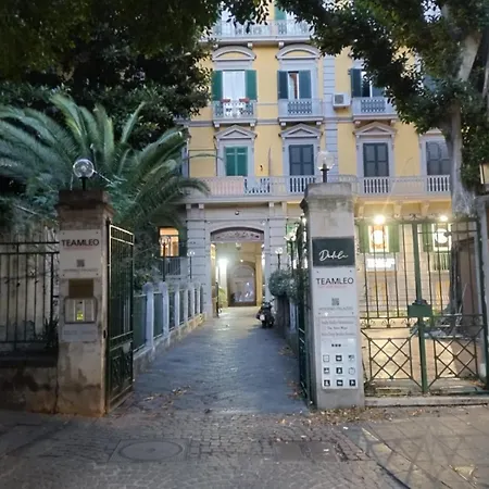 Amedeo Square-3