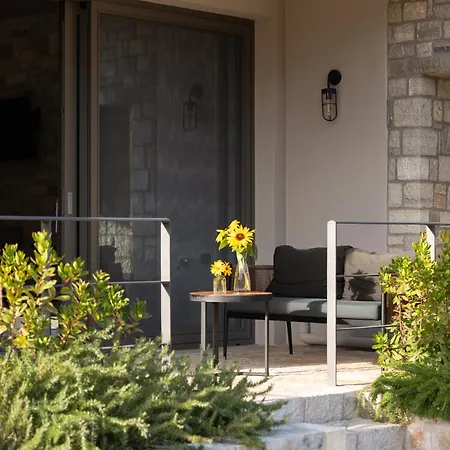 Evora Luxury Suites-2