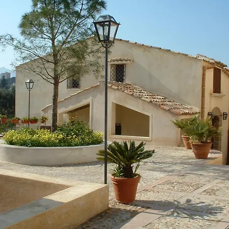 Agriturismo Villa Cefalà-3