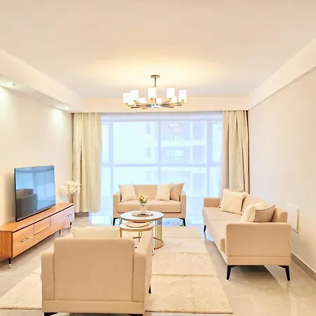 Apple Tree Apartment , 2 Bedroom Luxury Suites-2
