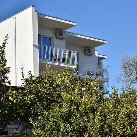 Villa Caravaggio Comfort e Relax-2