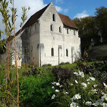 Chateau-Monastère de La Corroirie-2