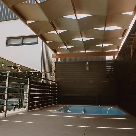 North Star Micro Hotel-2