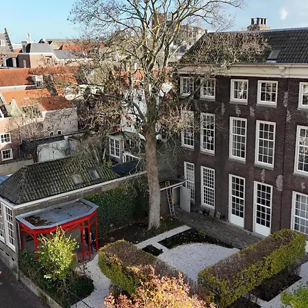 Royal Rooms Dordrecht-3
