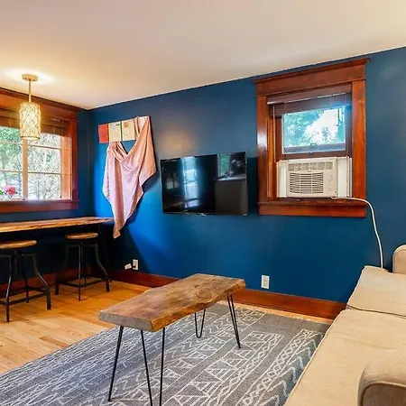 Charming 1Bd Suite In Capitol Hill - Foxglove Inn-2