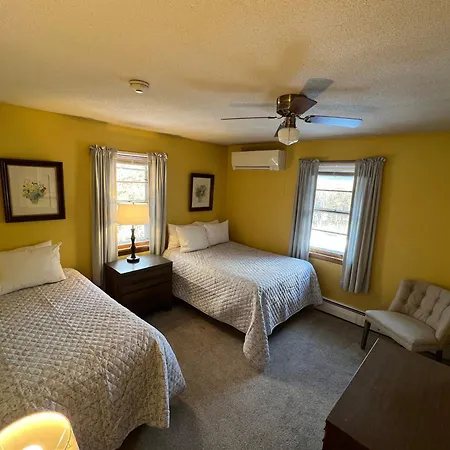 Gray Ghost Inn-2