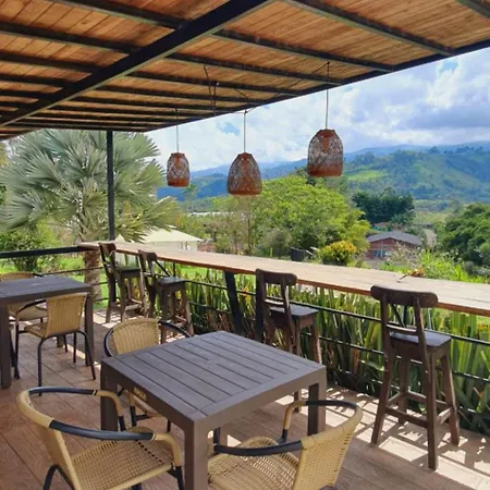 Finca Cafe Bernal-3