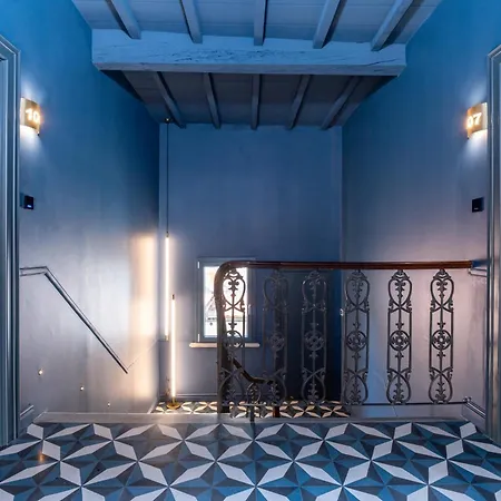 Riva Rooms-3