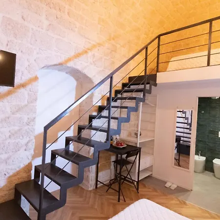 Centro Storico Rooms&Suites-3