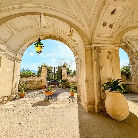 Vanvitelli Palace B&b-3