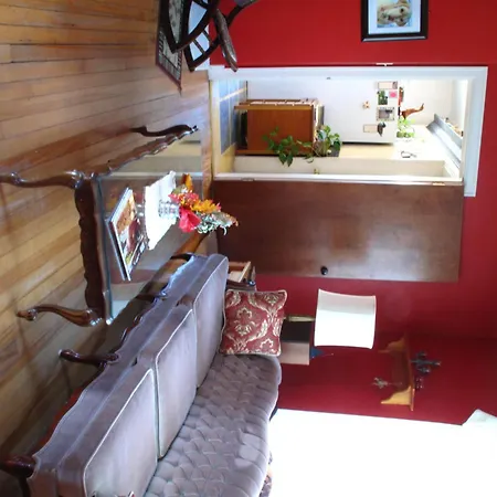 The Nelson House Bed And Breakfast-3