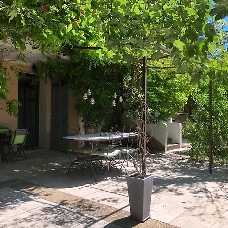 Chambres D'Hotes La Chrysalide-3