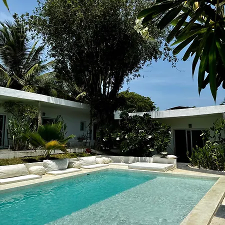 La Base Beach Hotel-2