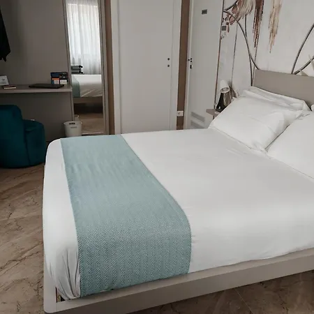 Effe4 Lovely Room-3