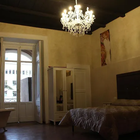 B&B Suite Palazzo Luciani-2
