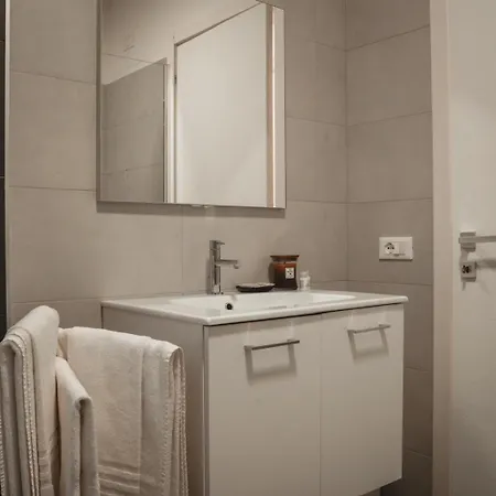 B&B Poli Opposti-3