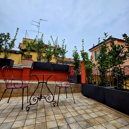 Piazza San Martino 9-3