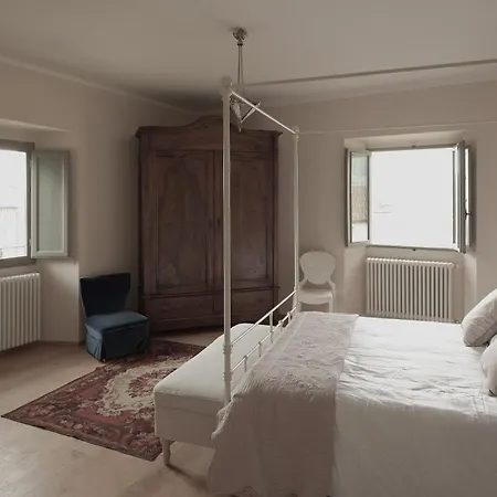 Palazzo Mattei B&B And Charming Rooms-2