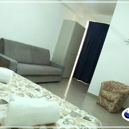 Beauty House-2