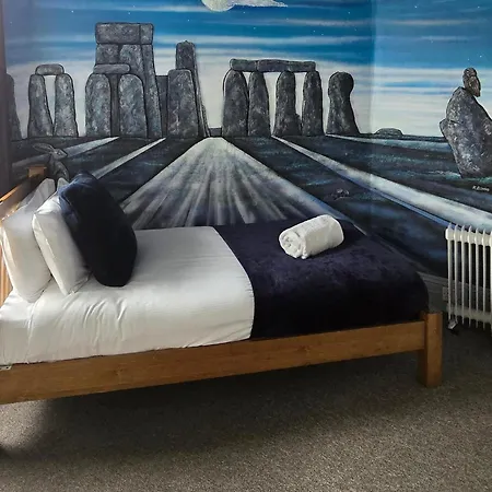 Stonehenge Inn-3