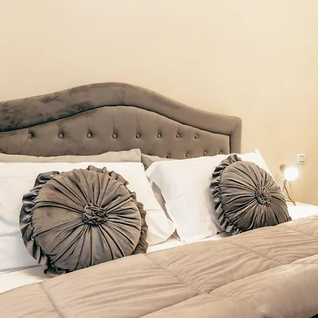 Ruins De Charme B&B Luxury Pompei-2