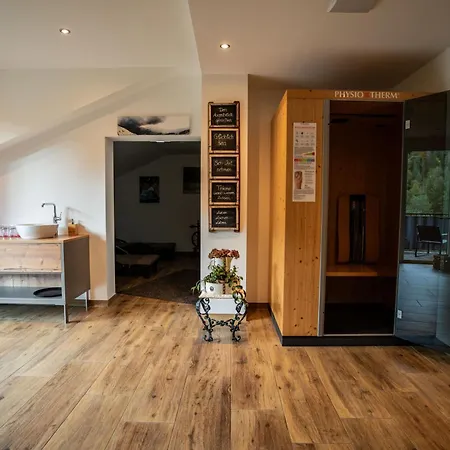 Hotel Garni Isarlodge Wiesenhof-2