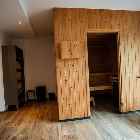 Hotel Garni Isarlodge Wiesenhof-3