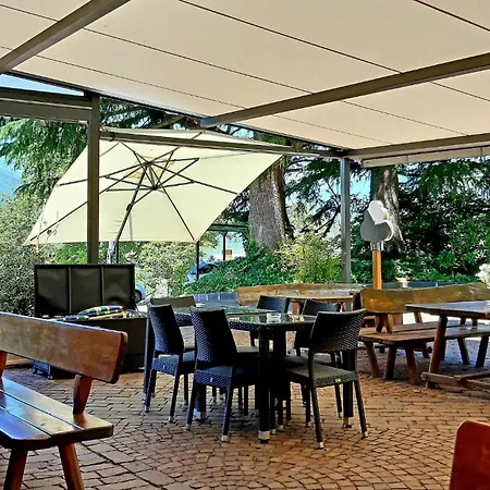 Hotel Garni Grüner Baum (Albero Verde)-2