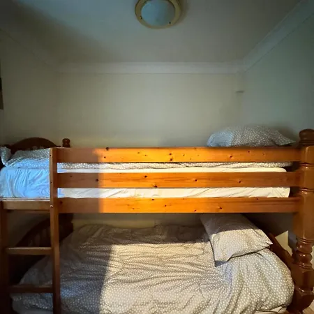 Oakrooms-3