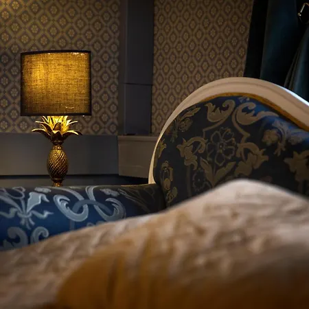 Jaernvaegshotellet Skara City Stay-3