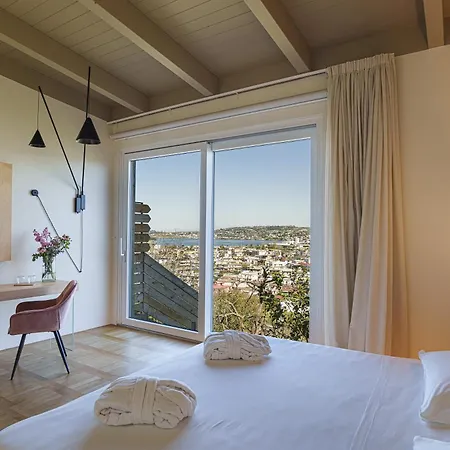 Uefio - Luxury Suites-3