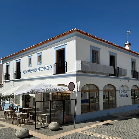 Zé Inácio - Alojamento e Restaurante-2