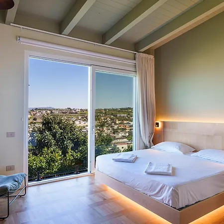 Uefio - Luxury Suites-2