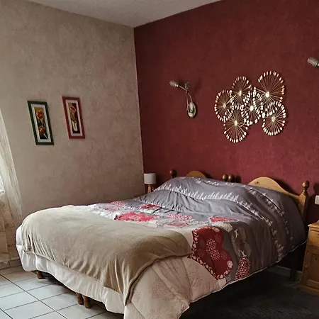 Le Domaine des Tuillieres-2