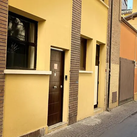 Posterla22 Ensuite Rooms-2
