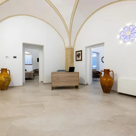 Acquaviva Apartments & Rooms-2