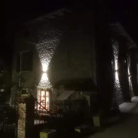 Dulcius Ex Asperis Bed & Breakfast-2