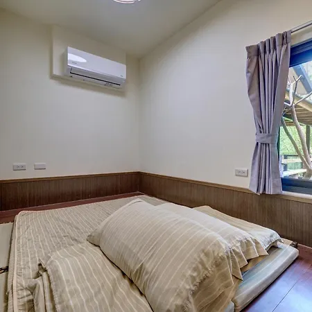 Zhou Ye Cottage-2