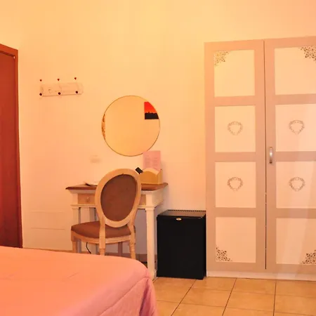 B&B Le Camere di Livia-2