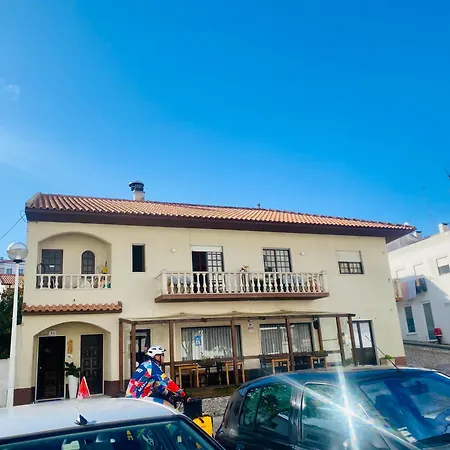 Spray B&B Sitio in Nazare, European style-2
